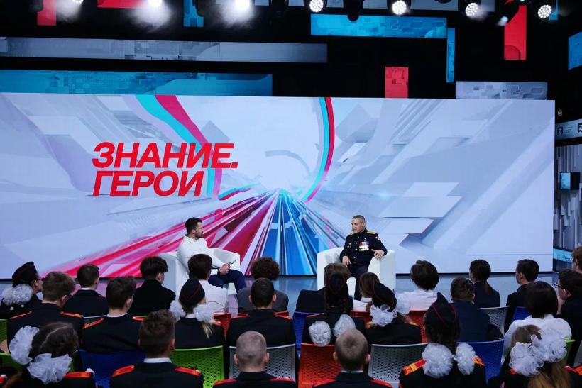 �������������  ������-��������������  �����  "������.  �����"