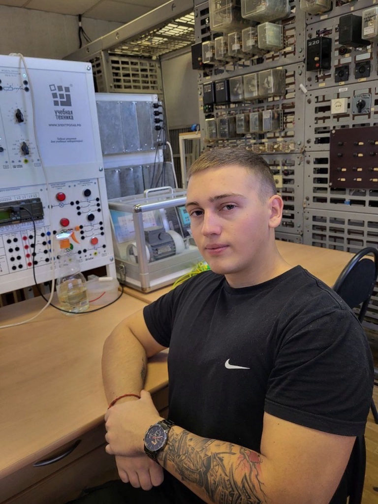 FC704880-EF12-4A13-8F29-EF90ECC8941D.jpeg FC704880-EF12-4A13-8F29-EF90ECC8941D.jpeg