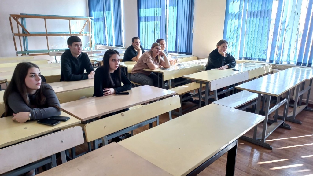 C97F5034-A509-4EE7-9E3D-385B4B639557.jpeg C97F5034-A509-4EE7-9E3D-385B4B639557.jpeg