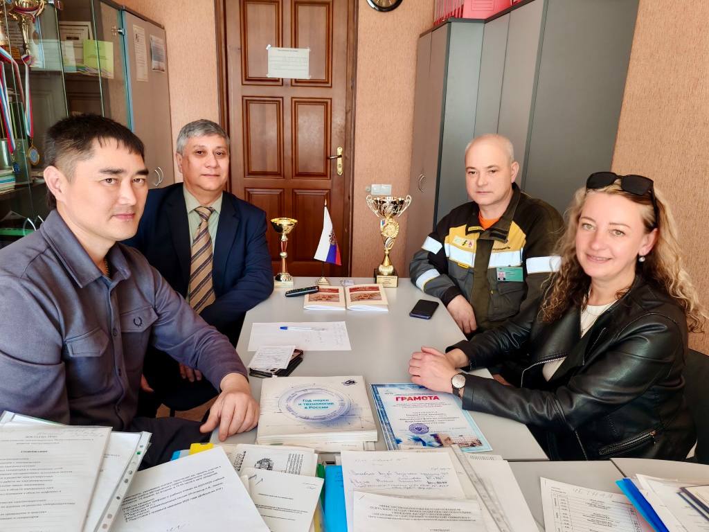 -5190414269106218220_121.jpg -5190414269106218220_121.jpg