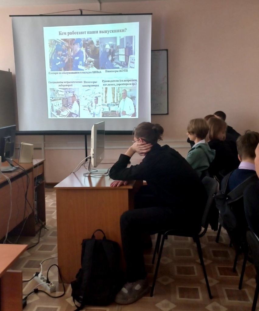 78016F31-8699-408E-BA49-B0F56C8E1D19.jpeg 78016F31-8699-408E-BA49-B0F56C8E1D19.jpeg